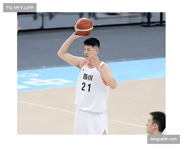 胡金秋高位策应显体系价值 广厦内线支柱成战术轴心